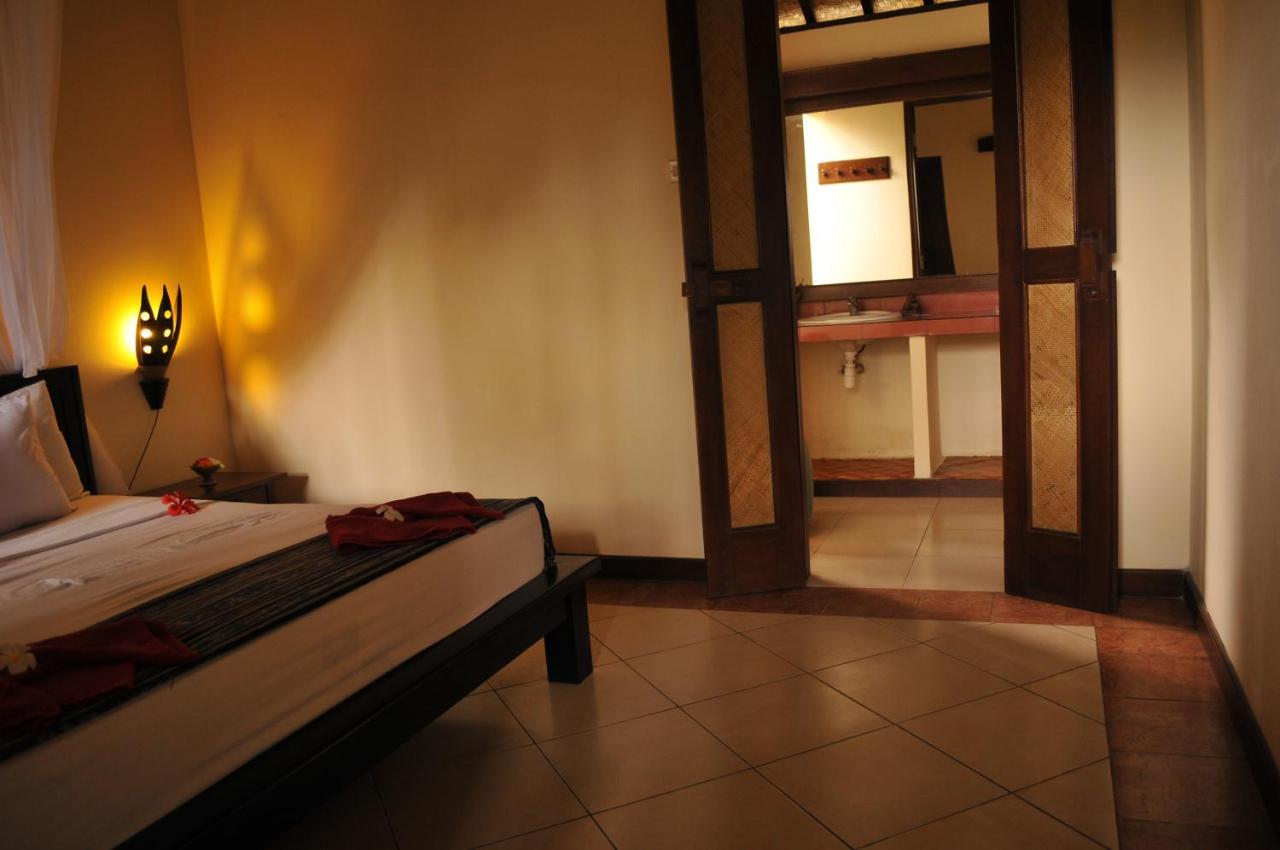 Tirta Sari Bungalow Pemuteran Eksteriør bilde