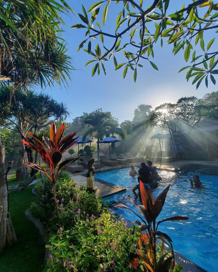 Tirta Sari Bungalow Pemuteran Eksteriør bilde