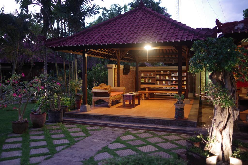 Tirta Sari Bungalow Hotell Pemuteran Eksteriør bilde