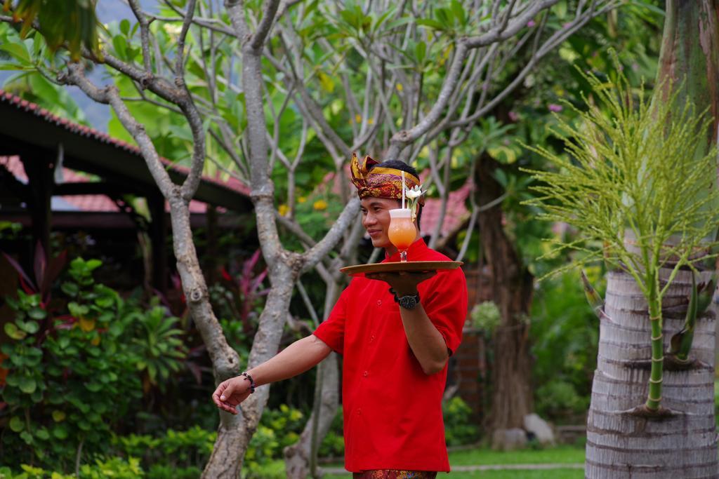 Tirta Sari Bungalow Pemuteran Eksteriør bilde
